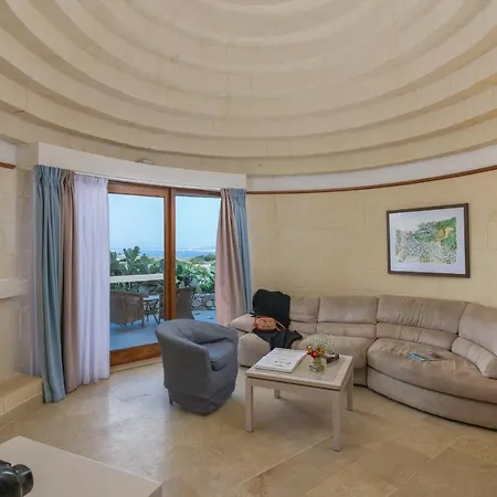 Hotel Ta' Cenc & Spa Sannat Exterior foto A suite at the Atlantis Paradise Island