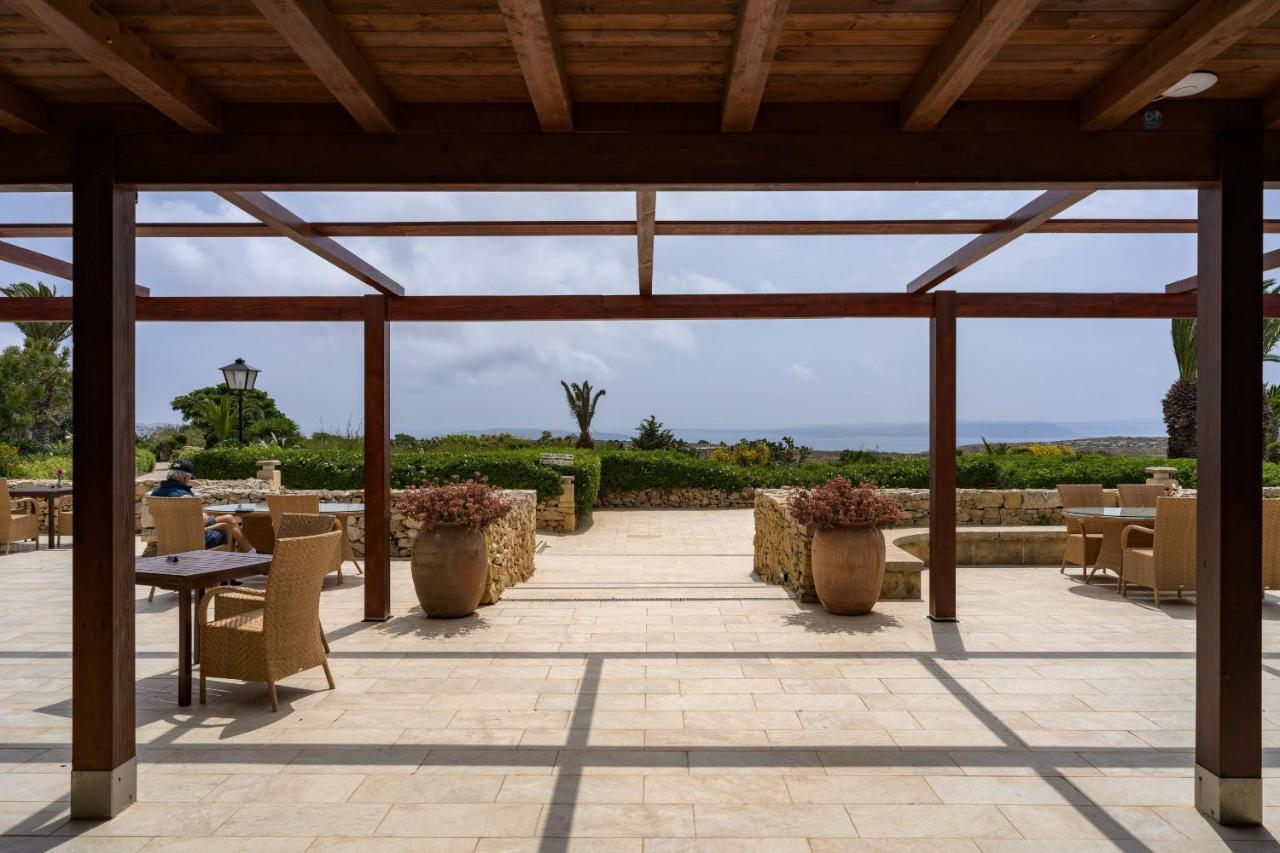 Resort Ta' Cenc & 5*