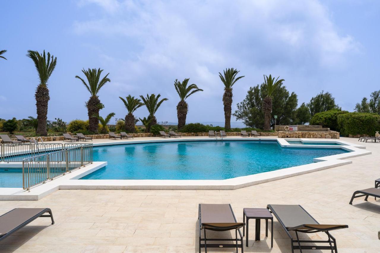 Semesteranläggning (resort) Ta' Cenc & 5*